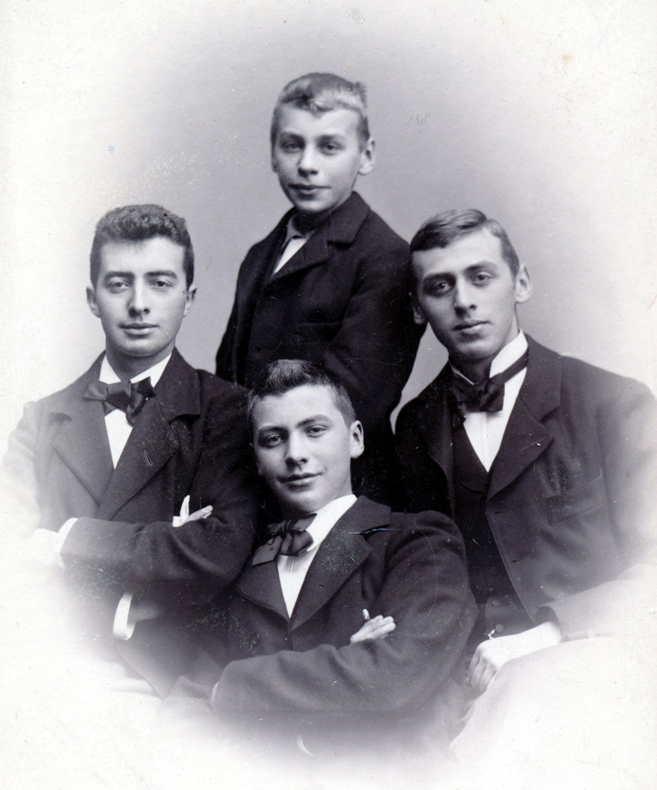 Barfod-brødre, julen 1897