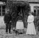 Wilhelmine Hoff med svigerforældrene i Faurskov 1902